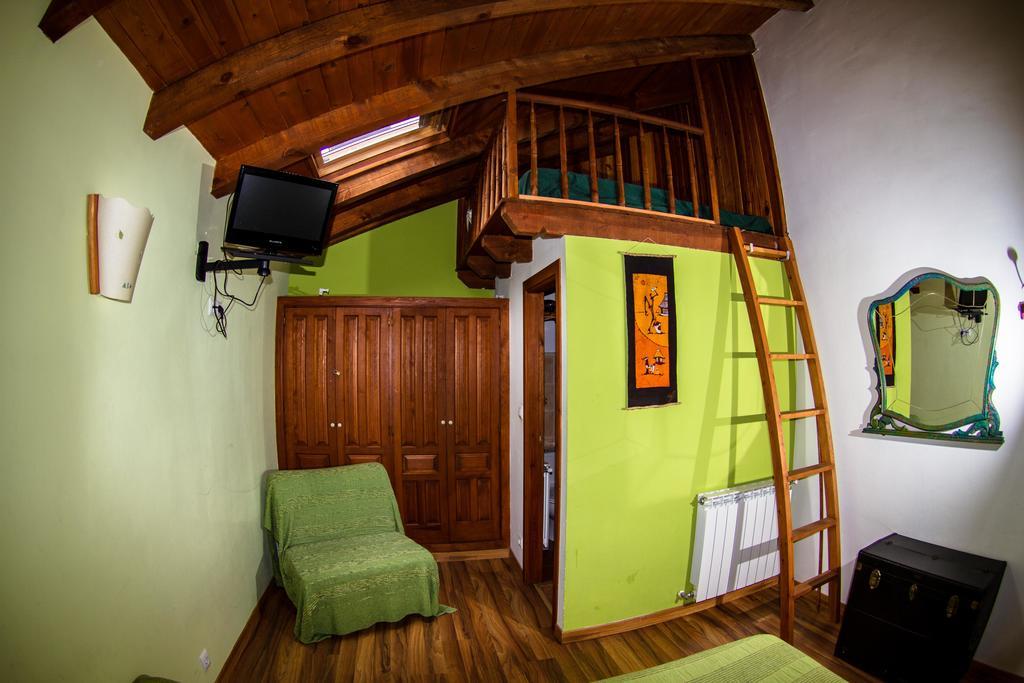 Casa Rural Basajarau Yosa de Sobremonte Ruang foto